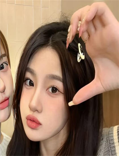 顽大少与外星人美学价值分析耐人寻味的：艺术美感与审美特征探讨